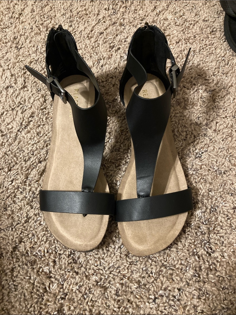 Reaction Kenneth Cole Black Great Gal Wedge Sandals